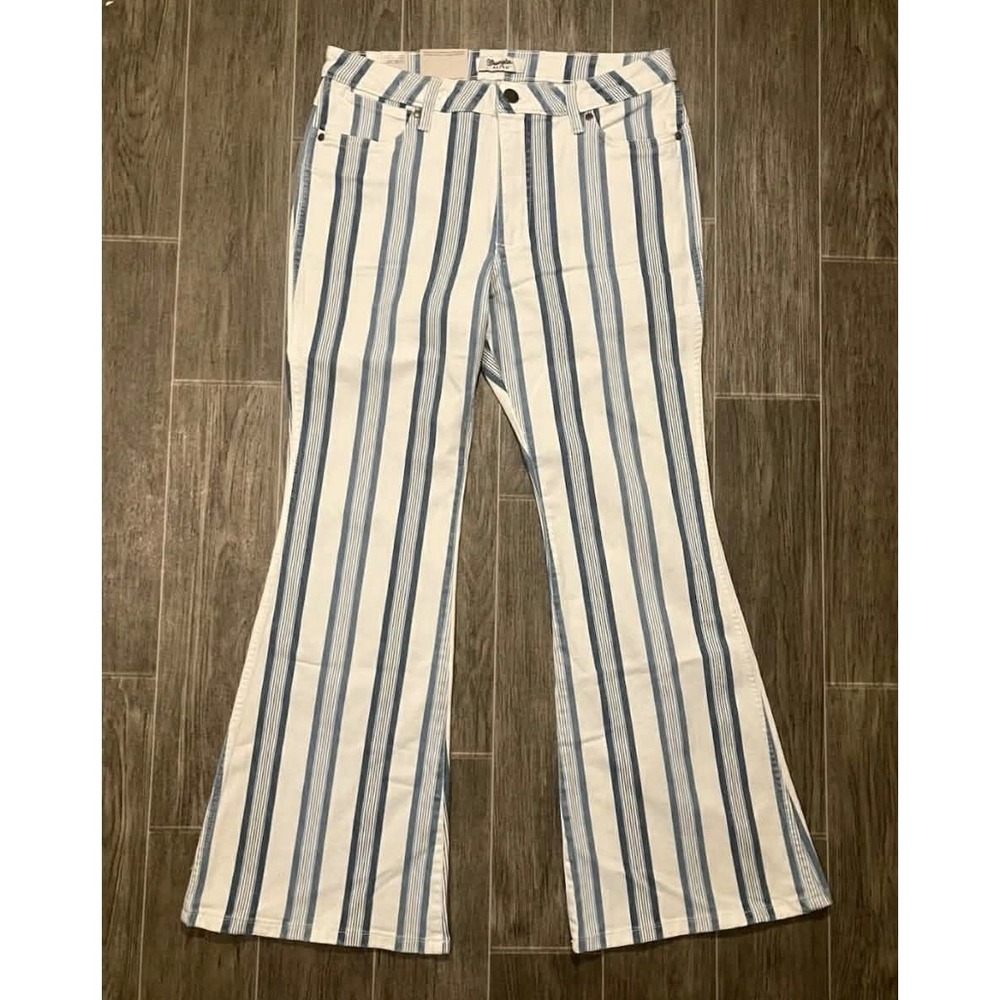 Wrangler Retro Bailey Flare Jeans Womens 11/31x30 Blue White Stripe NWT